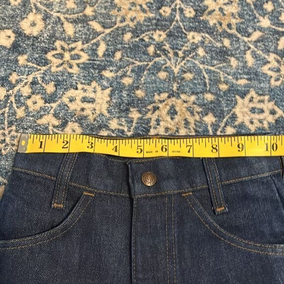 Vintage 1970’s Levi’s Orange Tab Kids’ size 8 Wide Leg Blue Denim Jeans - Picture 5 of 12